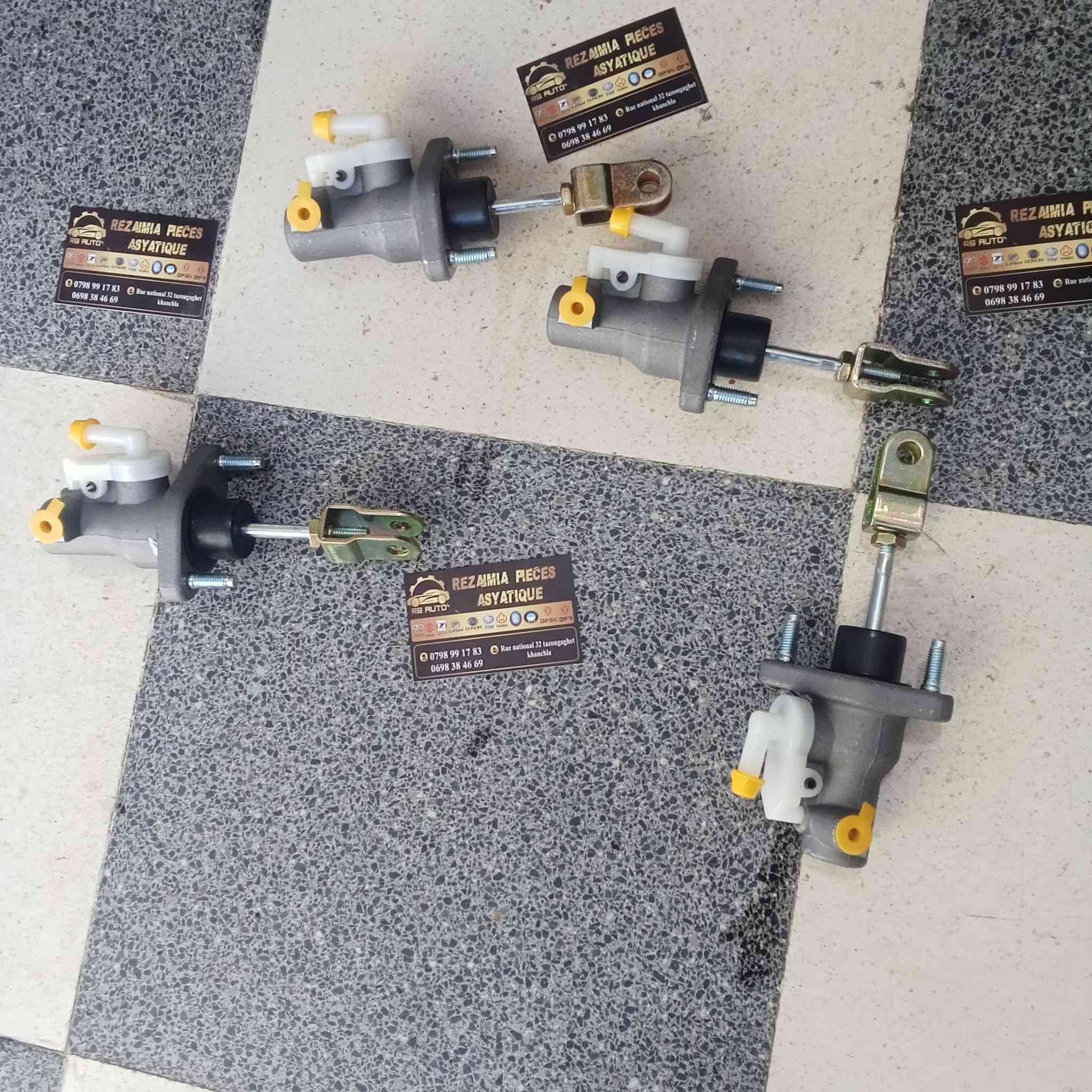 Pompe embruyage sup Byd F 3
Original qualité 
Livration disponible 
Tazougaghet Khanchla 
0798991783


**إذا كنت صاحب هذا الإعلان وتريد حذفه لأي سبب، رجاءا أرسل رسالة إلى الدعم الفني**