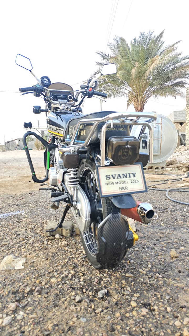 سلام عليكم يراني سيفان 2025 للبيع بعده شركه مال جناي محرك 200 بلادي دراجه ما ناقصه بره وراق كامله  ترهم مراوس وبيع لمو شراي لا يتعبني ولا تعبه سعر تصل عل عاذ رقم *********** مكان رمادي

