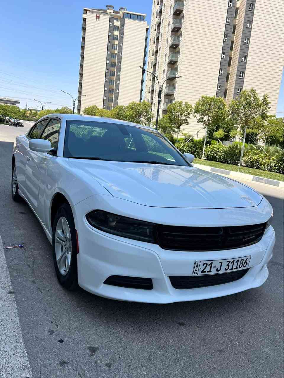 Dodge chargeer 2022
موسافات ئەمرکی 
بێ بۆیاخ بێ ئیرباگ بێ ناوگرتن تەنها تەرزەی ئەمریکا هەیە دووپەڵە سارد هەیە 
٣١ میل رۆشتووە 
مەکینەوە گیر بەشەرت نەکراوتەوە 
رەقەم سنەی تازە تا ساڵی ٢٠٢٩
*********** السليمانية, العراق
