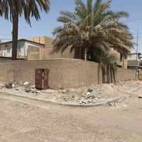 بيت للبيع  في حي الاعلام ركن على شارعين ١٢ م المساحة ٣٣٦ متر مربع الوا...