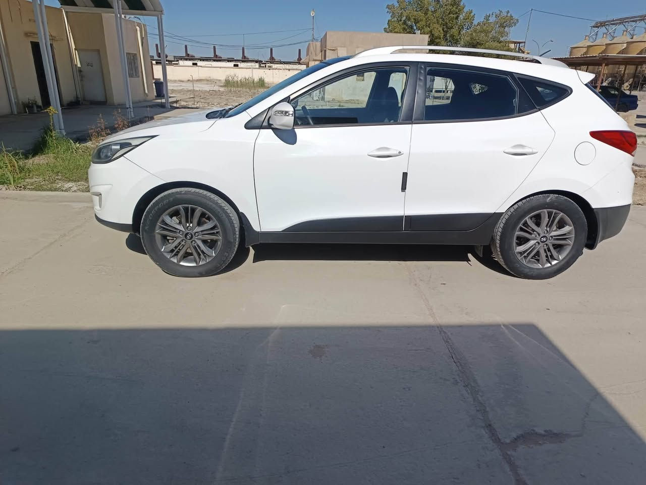 السلام عليكم توسان موديل 2015 خليجي مكفوله من الصبغ والباردة(كفاله عامه)بني راما ترهم مراوس وبيع السعر165 وبيها مجال الاتصال ***********/***********(مكانها الحله)
