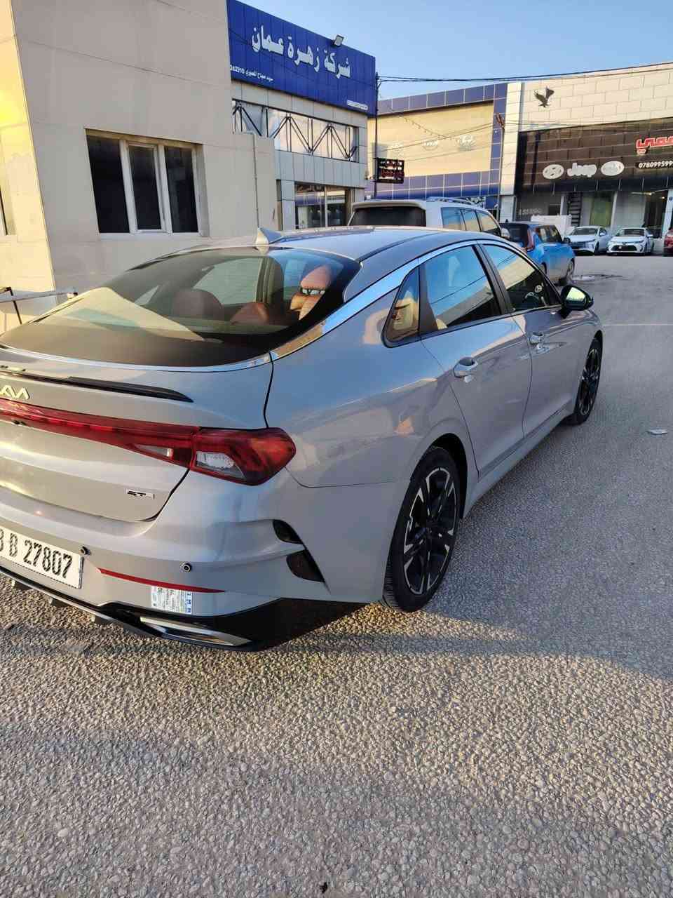 السلام عليكم كي 5 فايف جيتي لاين محرك تيربو السياره دخول جديد مرقمه وكامله السياره بسمي   الرقم ***********
