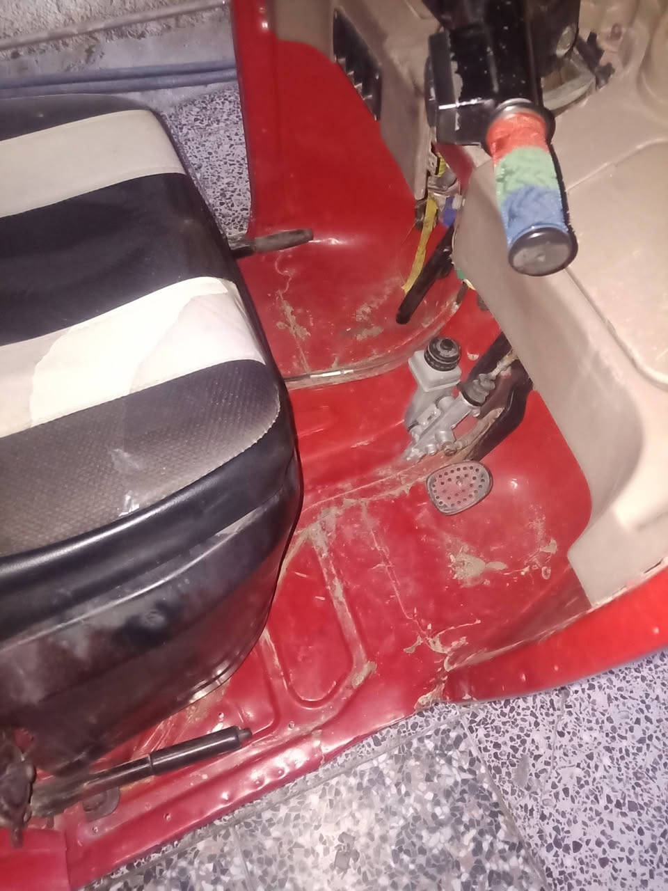 تكتك مديل 18معمره جاهزه مكينه حلوه لاتنقص ولا تبخررقم بغداد تحويل ثاني يوم سعر 5 مكان مدينه ***********
