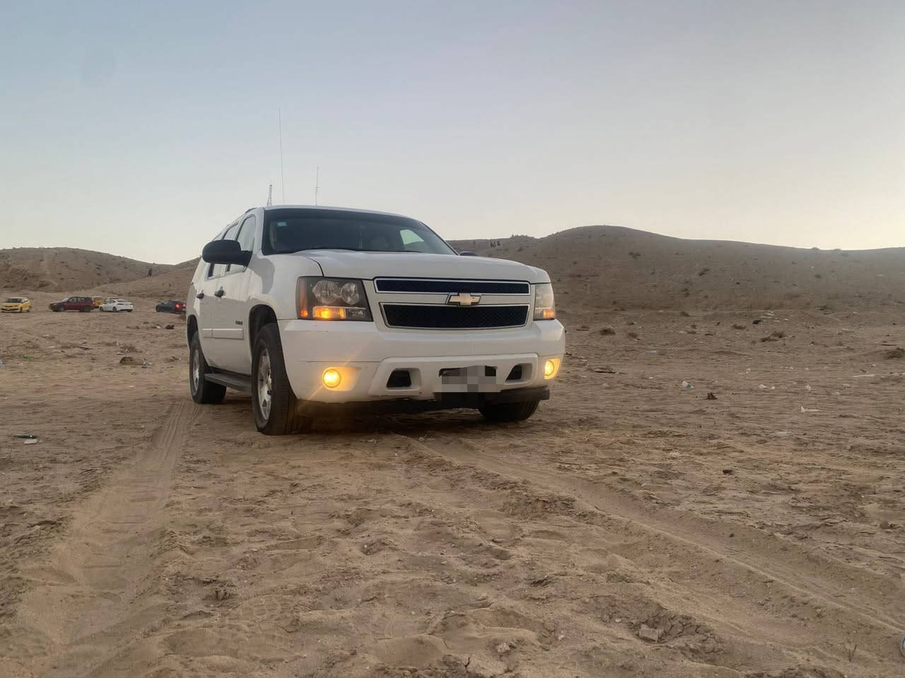 تاهو ٢٠٠٩ خليجية بدون كص للبيع السعر ٨٨ السيارة جديدة المكان البصرة *********** واتساب موجود وكلشي موجود بالسوك  وبيها مجال قليل اذا اكو مراوس اراوس
