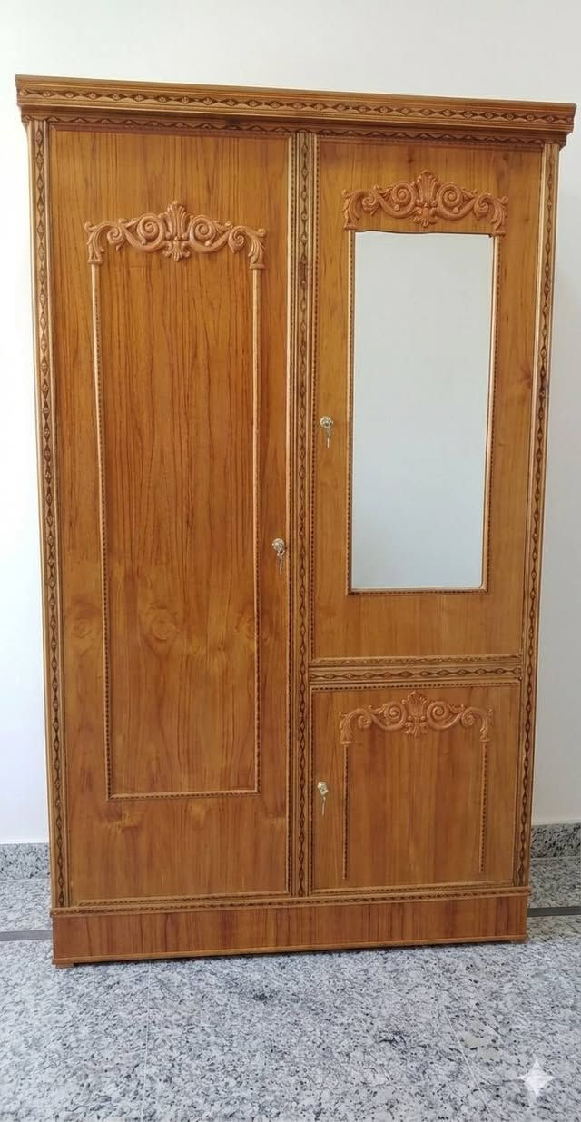 كنتور بايين طابق واحد شغل صاج عراقي
شغل درجه ثانية
سعره 135 والنقل مجاني لباب البيت
عنواني النجف /شارع المدينه/مقابل جامع الجوهرجي /قرب منتزا نادي الموظفين
الاستفسار ***********
او ادخل علئ الرابط الوتساب المثبت في الصفحة
