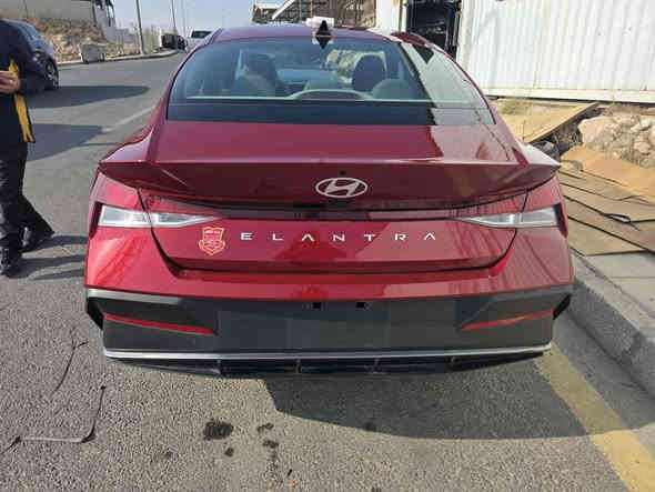 السلام عليكم اللنترا موديل 2024 حره بدون رقم دخول جديد السعر 165للأتصال ***********
