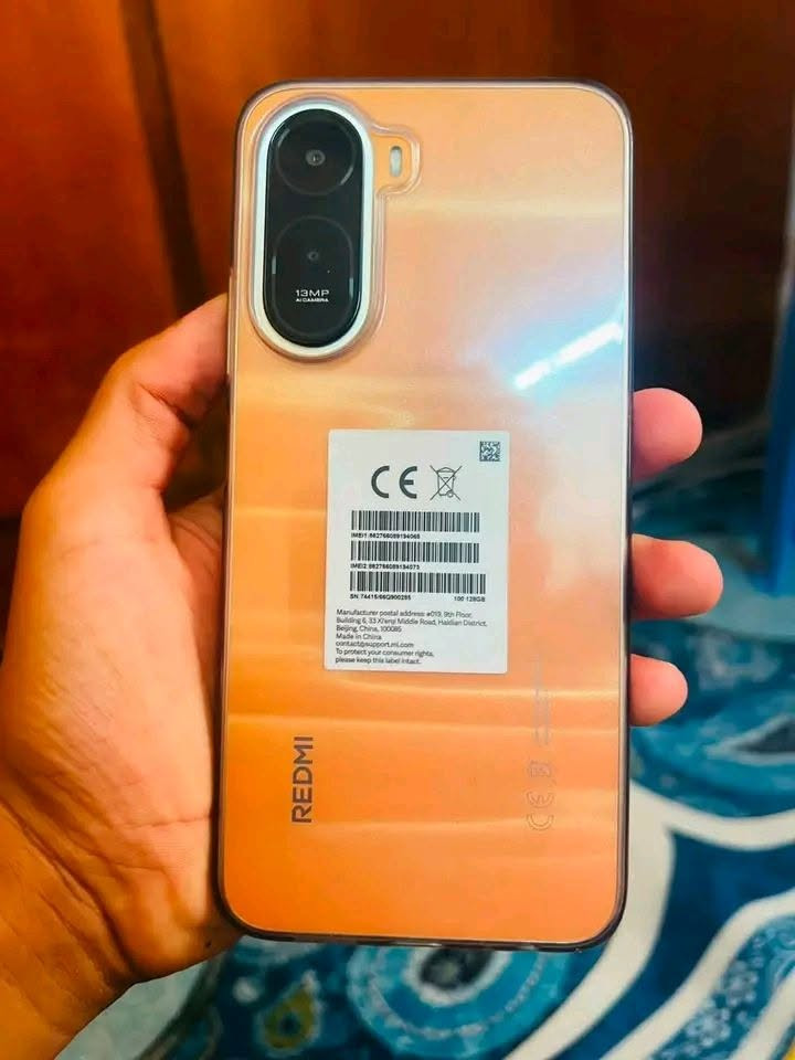 السلام عليكم موبيل Redmi A7 Pro صارلو ثلاث ايام من اخذتو كارتون وشاحنه ذاكره 128رام 4+4 بطاريه 6000 حجم الشاشه 6.9 شراي اتصل او خاص موجود *********** #ادمن #وافق
