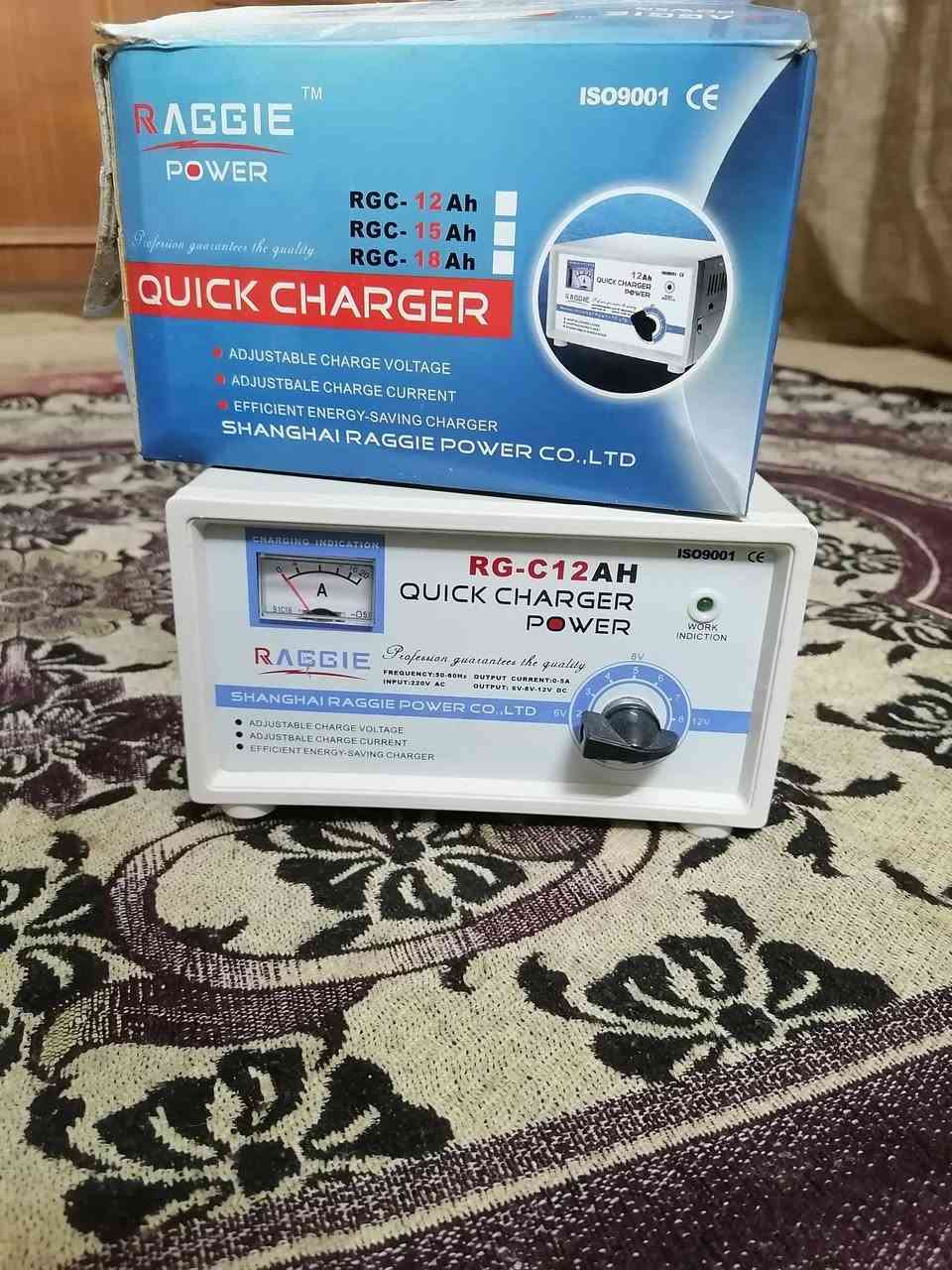 شاحنه صيني باب اول   جديده غير مستعمله   السعر 25 الف
***********

