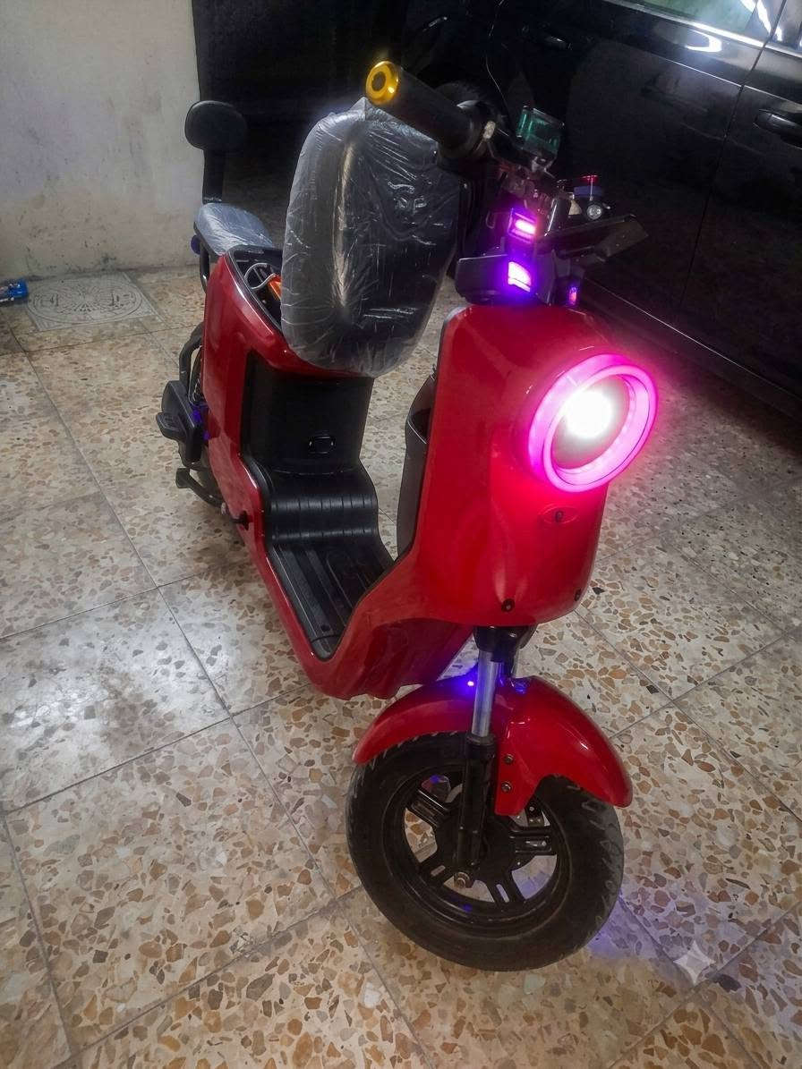 بغداد مدينت الصدر سعرر 400بيه مجال قليل
سلام عليكم عندي دراجه شحن ار9جديده كفراته شخط ما بيه باترياته جدددد اشاير يمنه يسره لايت عالي ناصي دبل اشاره هورن نضامRديجي عالي دراجه كامله عل اخر حبايه دبلاته جددد ملف جديد دراجه اي نقص ما بيه فقط البصمه ضايعه ولباقيي جديدد رقم الهاتف ***********مكاني
