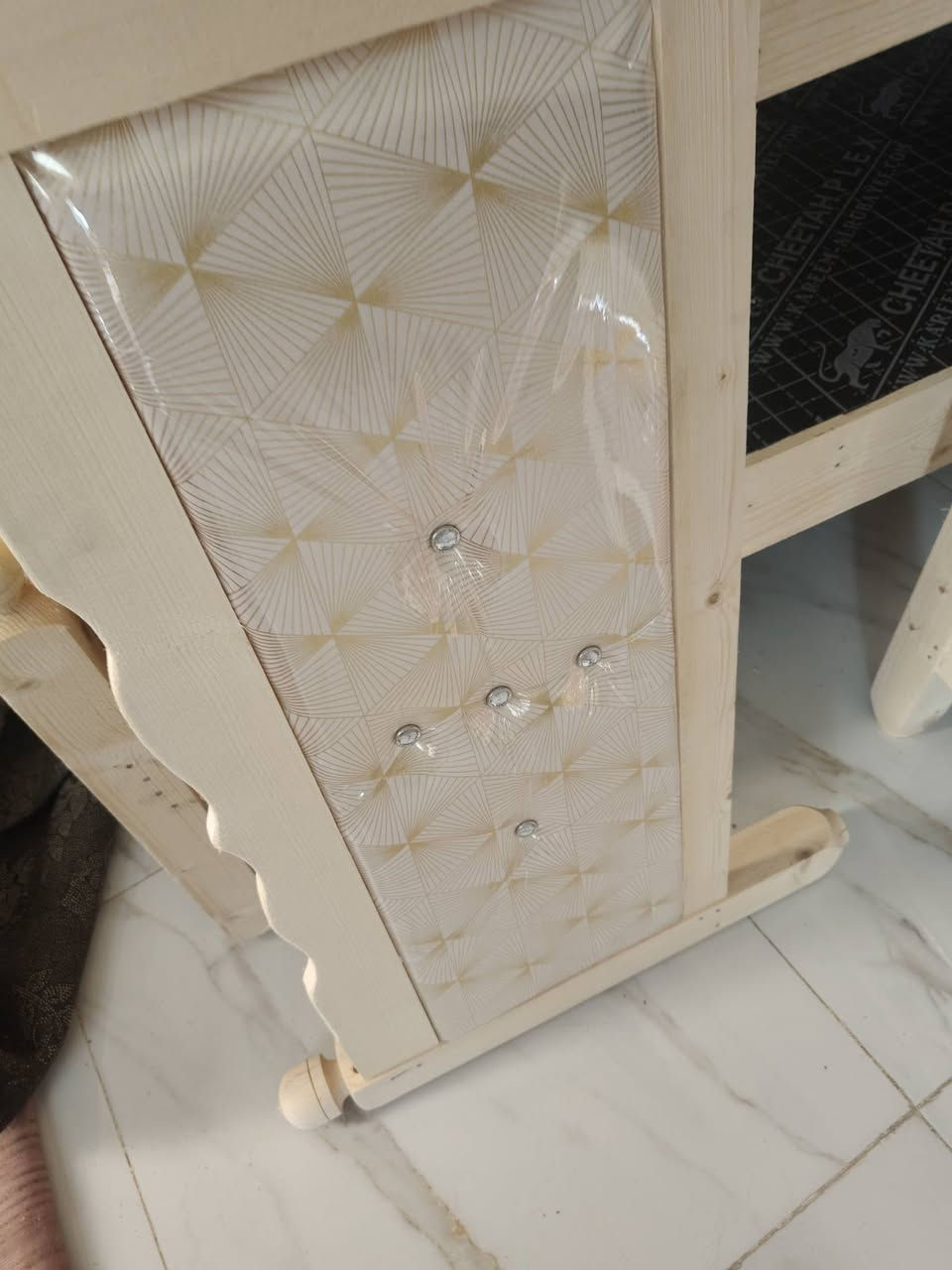 اللهم صل على محمد ول محمد 
عروض اليوم 👑🥰 
وصلن جرابي الخشب 
السعرررر ب 45 الاف وبس 🥰👑 
مكان المجمع ديالى الخالص مدخل السيد يوسف مقابيل السيد يوسف عليهه السلام مجمع أبو عبدالله 
يوجد توصيل


**إذا كنت صاحب هذا الإعلان وتريد حذفه لأي سبب، رجاءا أرسل رسالة إلى الدعم الفني**