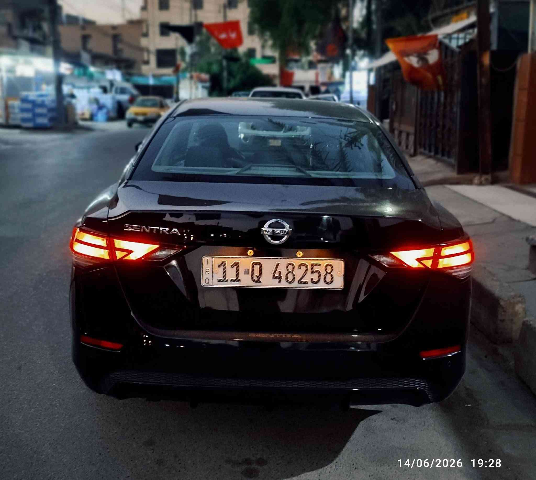 نيسان سنترا 2021 فئة S
بجم كبس حادث السيارة موضح بالصور بابين عكس السايق ماشي 25الف مايل مواصفات بصمة بصمة تشغيل رادارات امامي خلفي جانبي كير مكينة كفالة رقم بغداد الجديد مكان السيارة بغداد الغدير 
.
السعر12,500وبيه مجال بسيط 
.
***********
