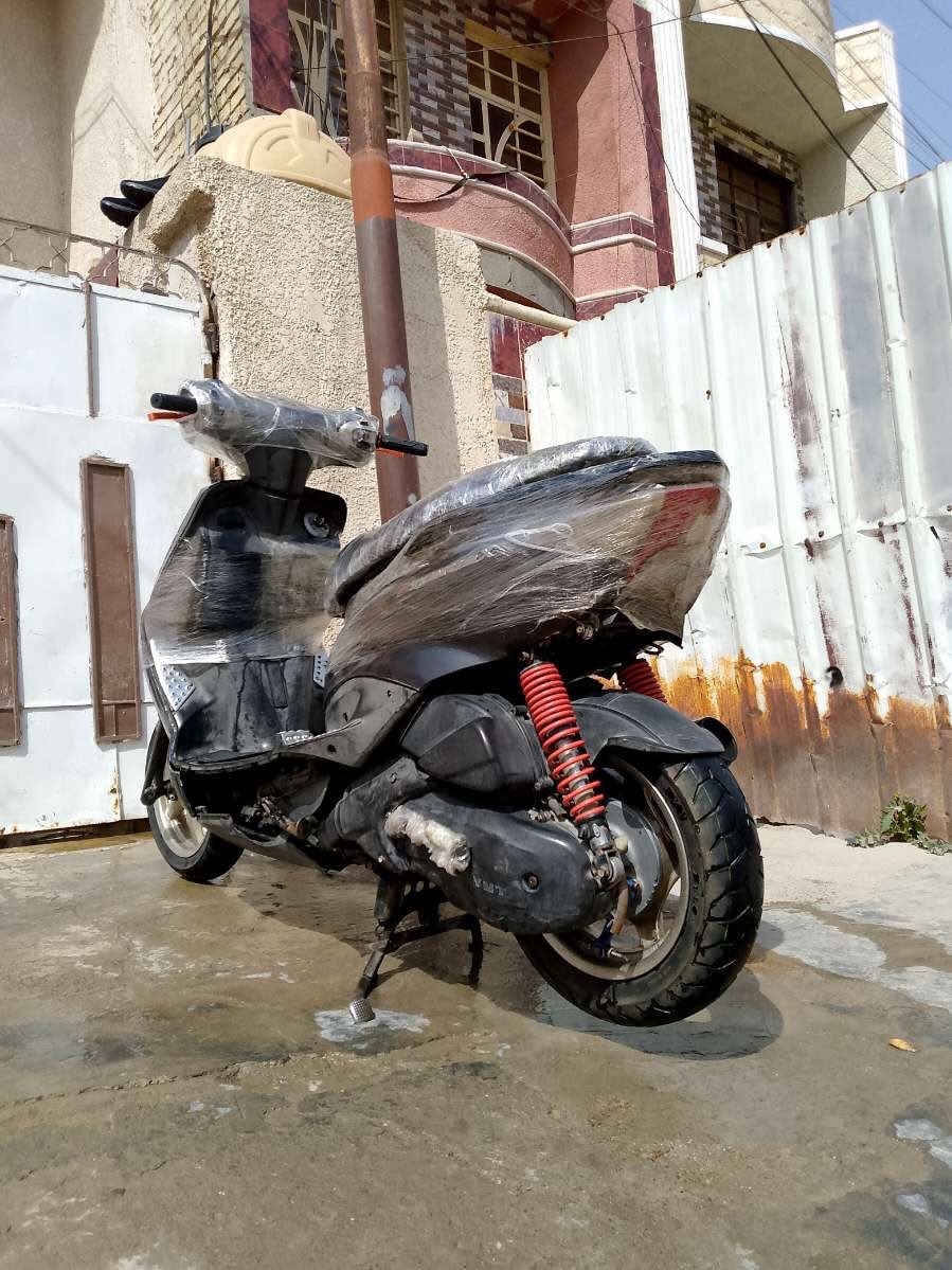 سلام عليكم دراجة سكنس نثيه بوشه 58 شلعه ومعدل اشك الكاع فول الدراجه نضيفه مكينه ناعمه مابيهه صوت لا تنقيص لادخن كفاله كله سلف هندر كله شغال سعره 400 وبيهه مجال مكاني بغداد الراشديه رقمي ***********
