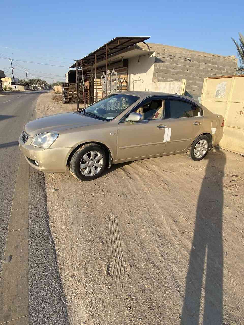 السلام عليكم 
سيارة اوبتما ٢٠٠٨ خليجي محرك ٢٠٠٠ لون ذهبي
رقم بغداد انكليزي بسمي 
سياره مكفوله من الضربه فقط بنيد جارد ومصبوغ ودواير جاملغ خلفي تجي وتشوف بعينك السياره احلى من الصور 
داخل مرتب نصبته حلوه سعره ١٠٣ وبيه مجال للطبين وتجي وتشوف بعينك وذا ماتعجبك السياره انشاءالله تلكه الأحسن مكاني حله بابل رقمي ***********
