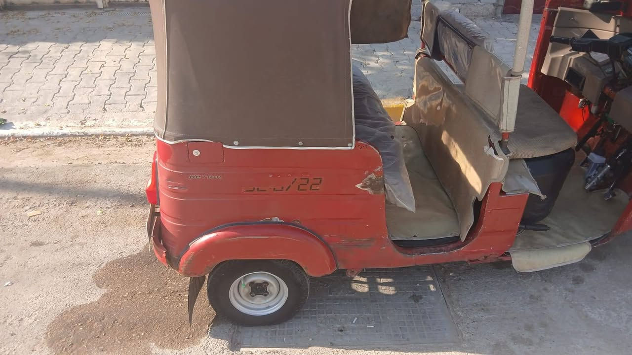 السلام عليكم تكتك للبيع 2019 رقم وسنويه
شراي يتصل ***********
