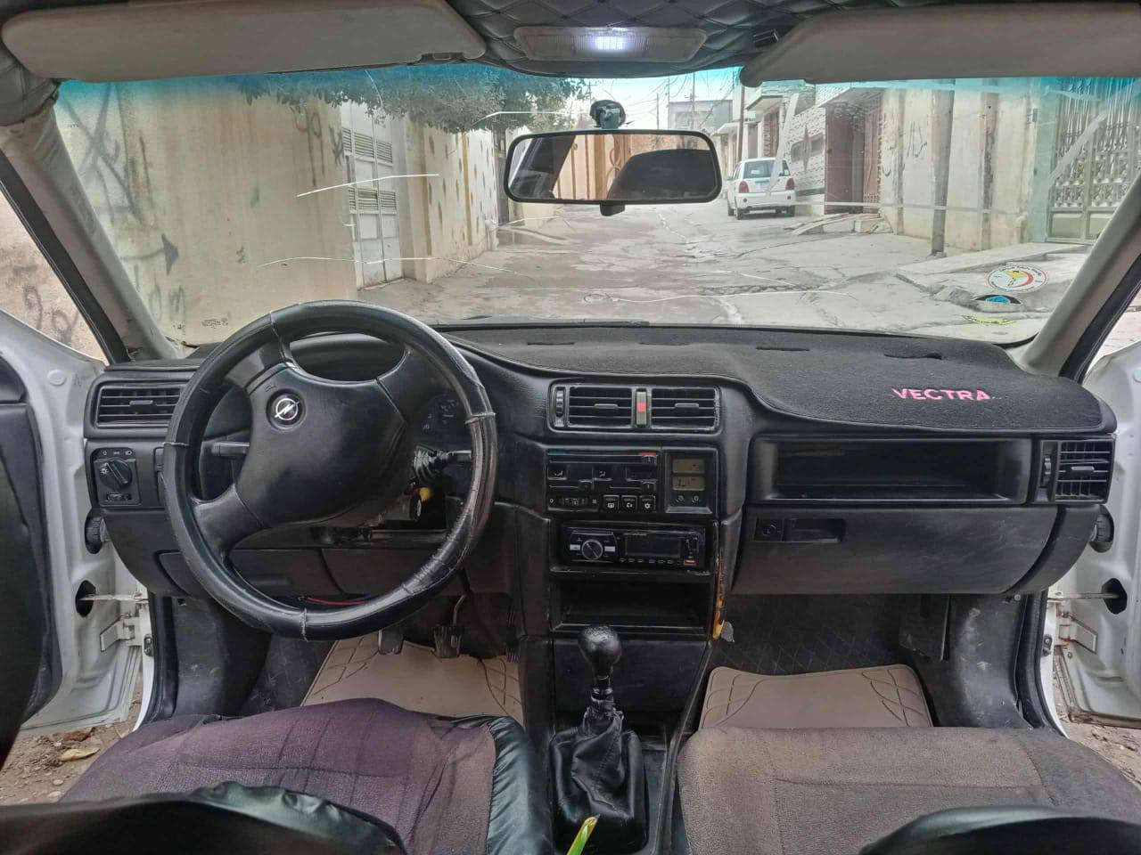 السلام عليكم اوبل موديل 94مكينه وكير شرط طخم نضيف صبغ احزام توير جدد وايرمنيه كلها شغاله سيارة جاهزه السعر 42رقم الهاتف *********** آسيا ***********
