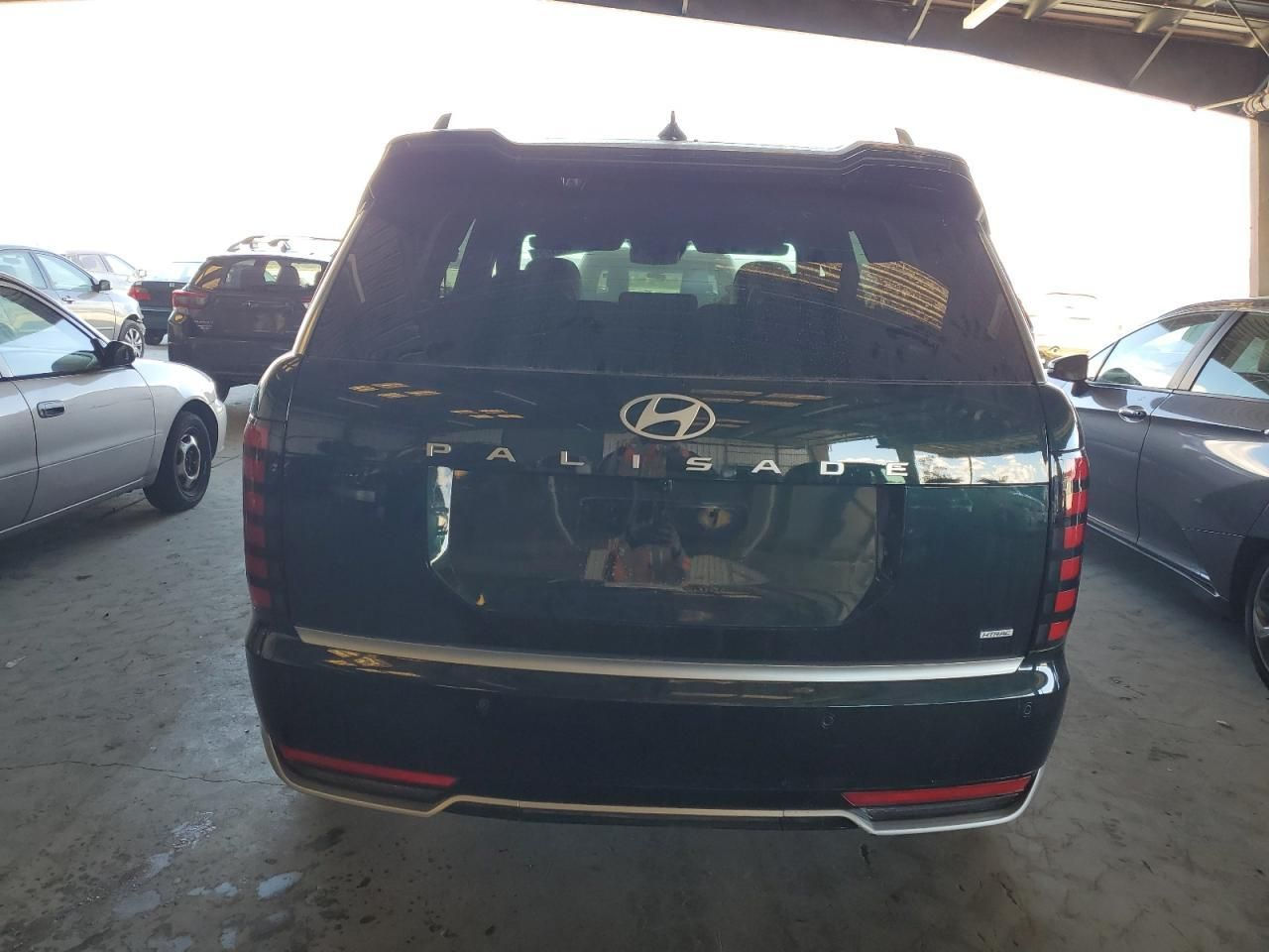 لاصحاب كتب الشهداء
للبيع هونداي بلاسايد الشكل الجديد
🎉 الموديل : 2026 الشكل الجديد 
⚠️ الضرر المسجّل: كما موضح بالصور 
📊  عداد المسافة : 1.019 مايل 
🛠️ المحرك 3.5 لتر  6 سلندر
💰 السعر : 275 واصل عمان 
السيارة حاليا مشحونه بالطريق مدة الوصول الى عمان 15 يوم
📍 للراغبين بالشراء التفضل بزيارة شركتنا  في بغداد 
 حي البنوك  - قرب الجسر
شركة سما البنوك للمزادات الامريكية 
للاستفسار
***********
