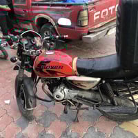 بوكسر للبيع موديل 21  صاطره بستم يرادله تجفيت بس شغاله   أوراق اصولي ش...