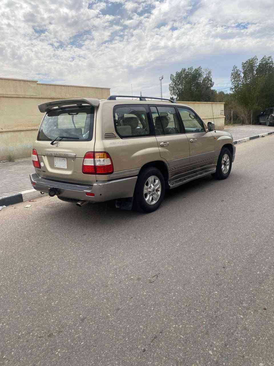 السلام عليكم لاندكرور مديل2007 قطري دبل دانكي فول مواصفات سياره كفاله عامه من ضربه وصبغ وتبديل والباقي شوف العين رقم بغداد المكان بصره تحويل ثاني يوم السعر 140 العنوان البصره القبله استفسار *********** البصرة, العراق
