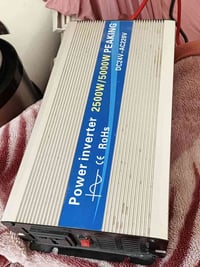 انفيتر حجم 5kw استعمال أيام فقط سعر 75 /07806899817 يوجد توصيل جميع ال...