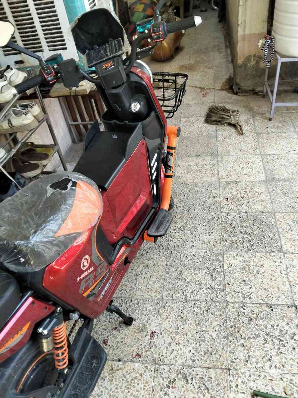 سلام عليكم دراجه شحن للبيع استخدام بس 3 ايام  فقط جديده
5 بطاريات 

دبل سويج

دبل بصمه 

دبل كارت  كسر كارتون صار 3 من شاده غراضه بجيس بعدهن

السعر 600  بعقوبه 

***********
