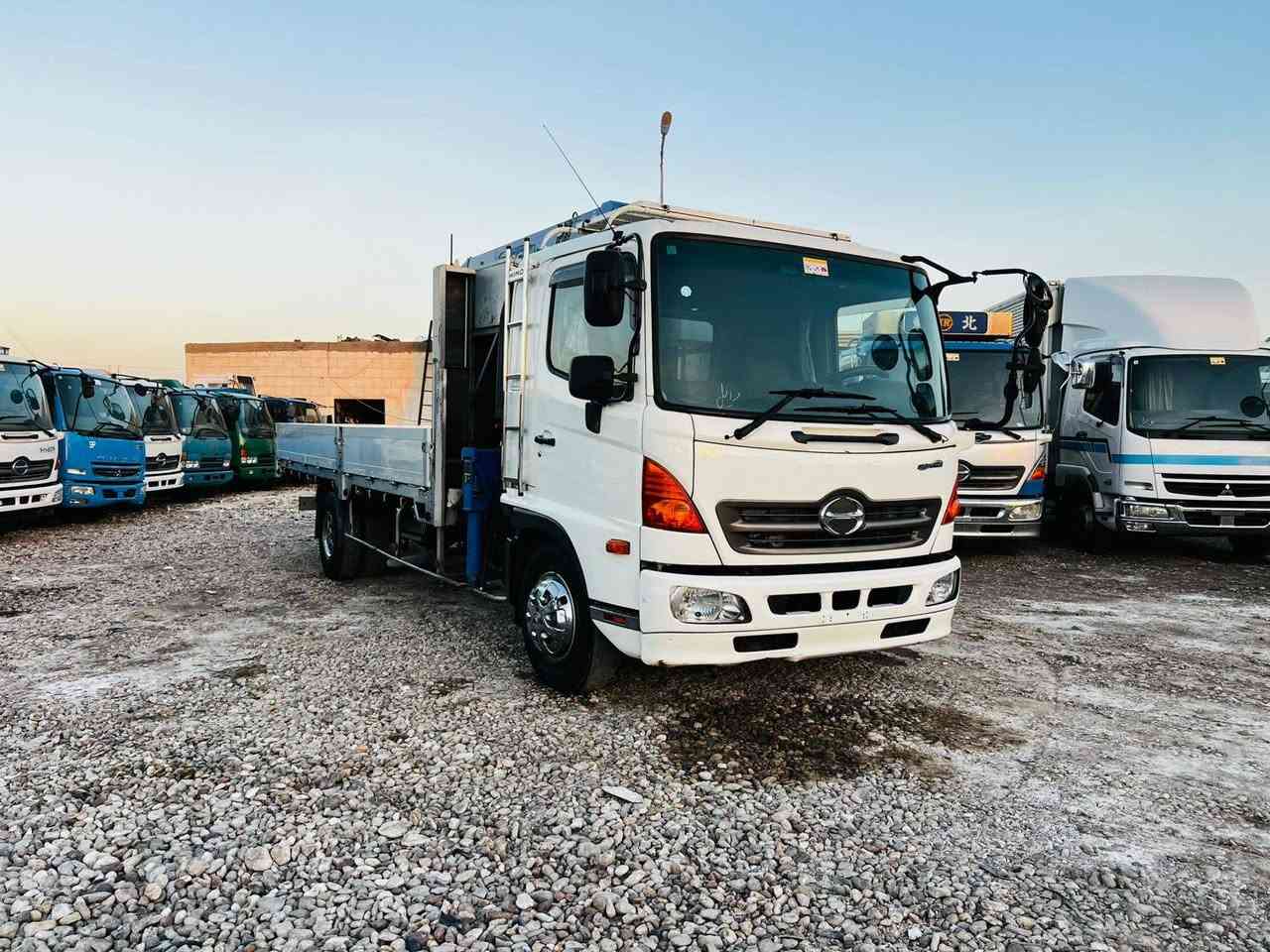 اللهم صل ع محمد وآل محمد 👍🇮🇶🇮🇶
 هينو شيطان كرين 3 سلايتات      
 مكينه ٦ سلندر بم ونوزل دخول جديد
 معرض النصر / قضاء النصر / ذي قار 
 ***********
 ***********
