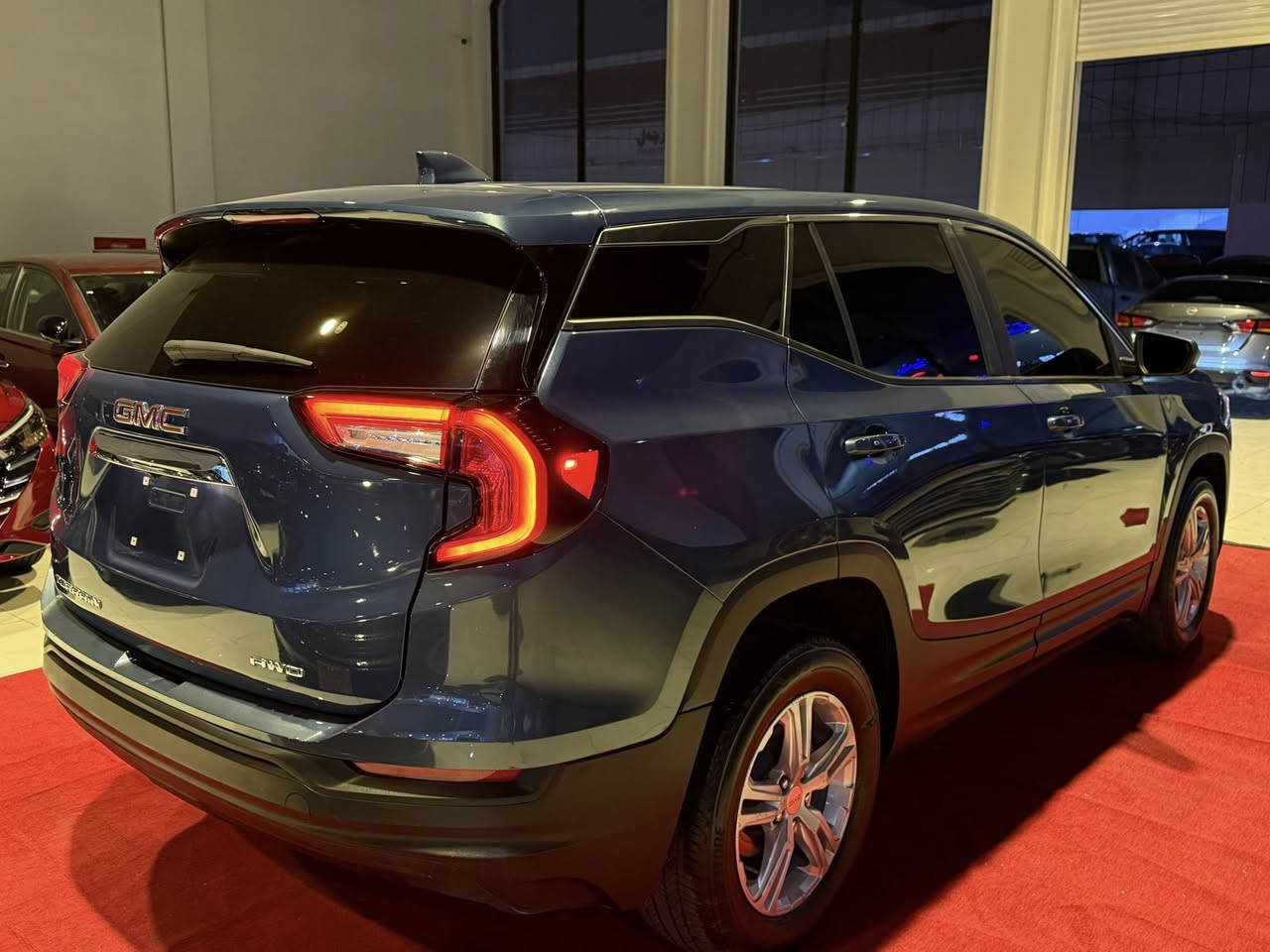 عربى/کوردی
GMC Teran

2024

عدد الأميال : 27,000ميل

ضرر: قطعة

سلندر: 4 سلندر

محرک: 1.5T

السعر / 16,700$

كاميرا خلفية - مسند الید - تحدید السرعة - شاشة  - 8 وسادة هوائية - لایت زینون - سستم الایفون

GMC Teran

2024

ماوەی ڕۆیشتن : 27,000ميل

بۆیاغ: يةك پارچة 

پستۆن: 4 پستۆن

بزوێنەر: 1.5T

 نرخ / 16,700$ 

کامێرەی دواوە - بالیفی دەست - دیاریکردنی خێرای - شاشە  - 8 پەرەشووت - لایت زینۆن - سستەمی 

ئایفۆن

:

(معرض عين دبي)

***********~کۆروک

***********~اسیا
