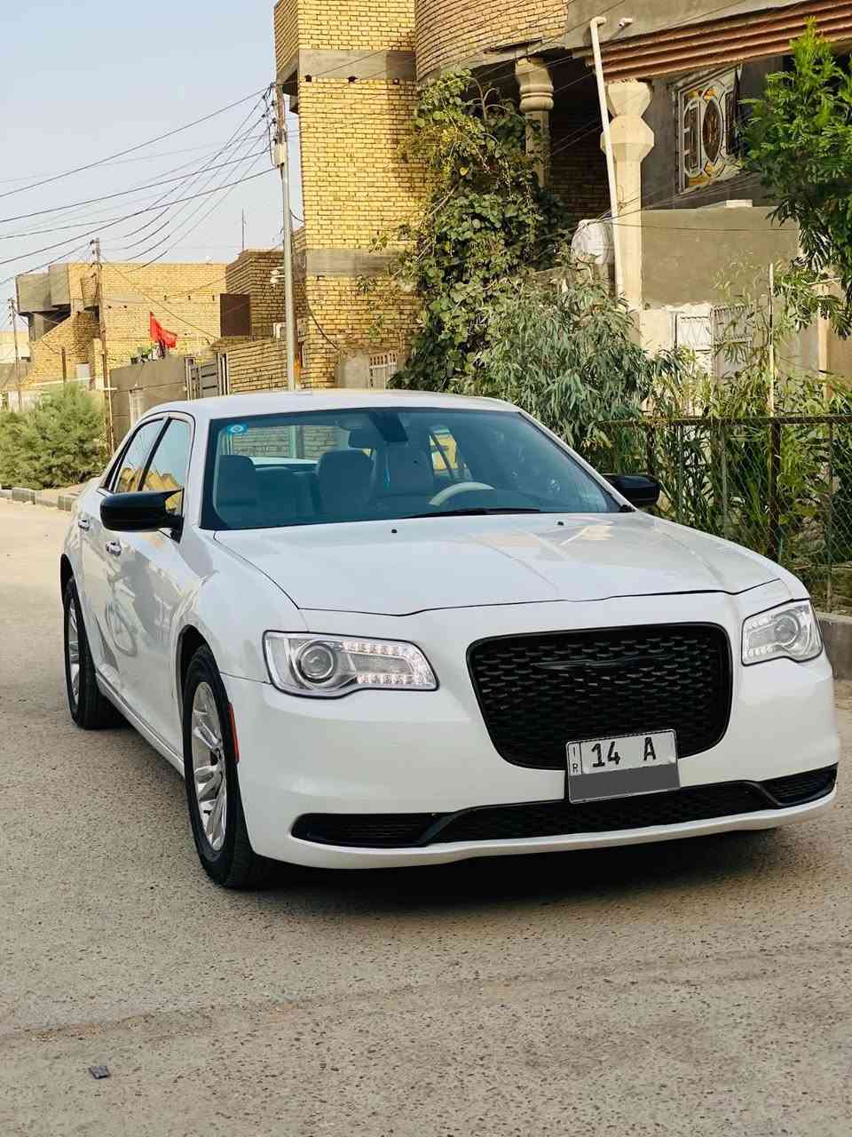 سلام عليكم اوبامه للبيع 2019 اصل رقم بصره تحويل ثاني يوم سياره مواصفات كشنات كهربائي ابيض كامره دواره حساسات وبيه بعد مواصفات حادثه تبديل بابين أصلي 
وجاملغ الخلفي تصليح بدون دواخل 
بجم كبس بدون ايرباك سياره بجم مكفول سياره جديده 
جاهزه للاخير من كلشي مكاني ذي قار سعرا 173 شراي انتصل 
***********
