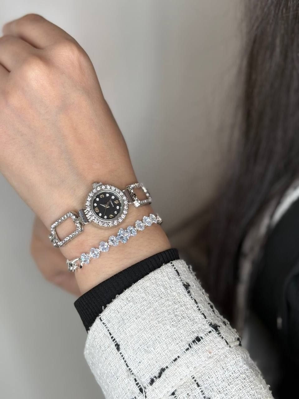 لا تنسون قرعة 
التفاعل الاسبوعي
شوفولي النزاكه ساعة وسوار 
نسائي طلاء ثابت 
السعر(5000)دينار🤩


**إذا كنت صاحب هذا الإعلان وتريد حذفه لأي سبب، رجاءا أرسل رسالة إلى الدعم الفني**