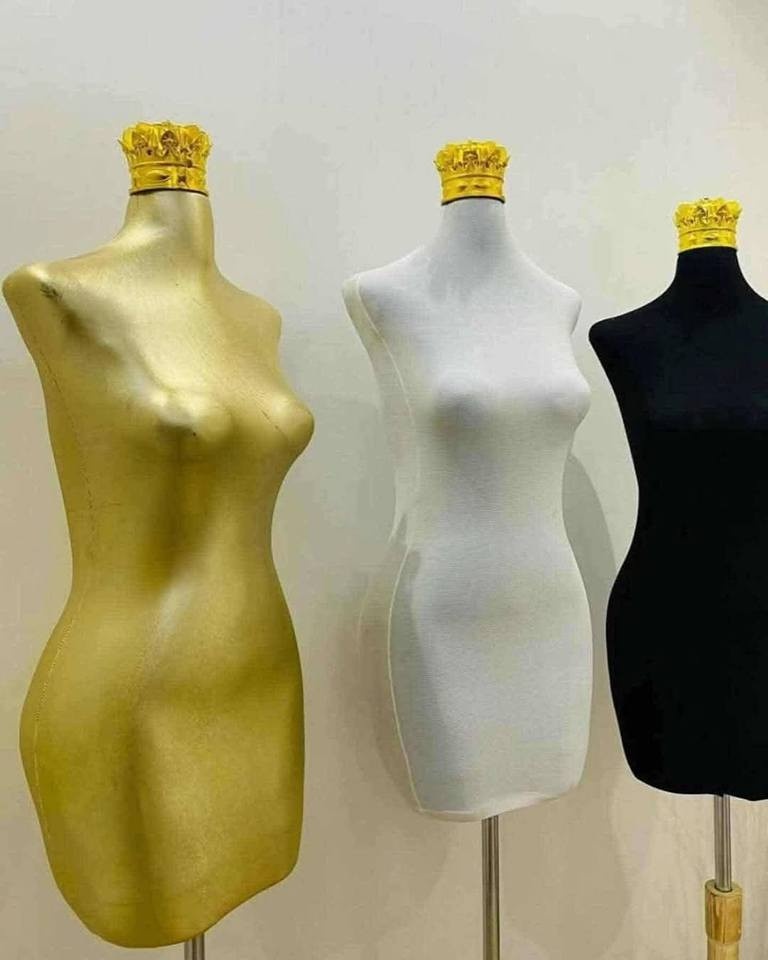 ملكان مخصر يجنن بالعرض
قياس 42-44 ب 25 القطعه جديد 
متوفر توصيل لجميع المحافظات خلال ٢٤ ساعة
للحجز والاستفسار مراسلة الصفحة أو واتساب***********
يوصل الطلب اذا معجبكم يرجع بيد المندوب
#ثقة
#امان
#مصداقية النجف, العراق
