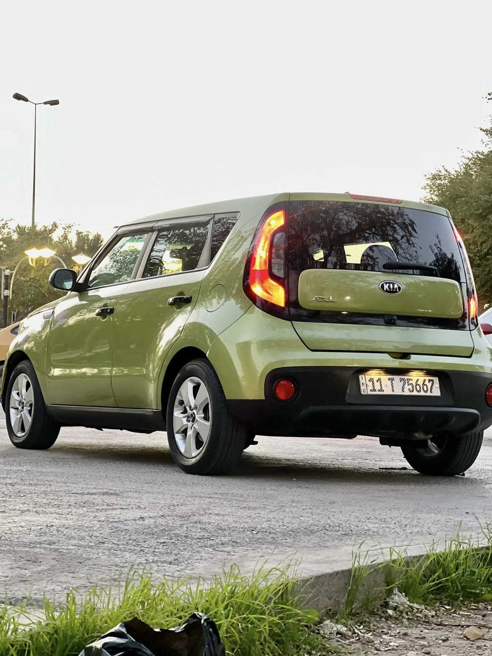 يالله ..
عندي. كيا. صول ❤️ موديل 2019.  وارد امريكي.  حادثة. جاملغ  وبنيد  محرك 1600. اقتصادي  رقم بغداد الجديد. سنويه.جديده.  السياره. شاشه وكاميرا بلادية  تحكمات 4 جهات وجاهزه. من كلشي. السياره. تخم  مابيه. اي. نقص.  مكانه بغداد المنصور. الي. يحب يتصل 
***********
***********
