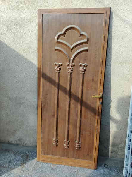 بيبان للبيع.   جدد. استخدام قليل للأستفسار.   الاتصال على الرقم مكان حي اور 
***********
