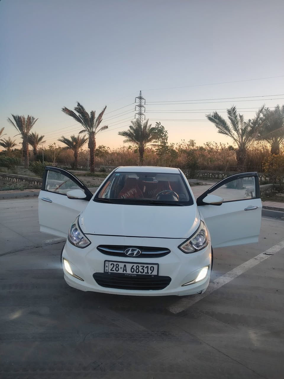 السلام عليكم 
اكسنت 2016 
محرك 1400
كير محرك تبريد مكفول 
قطعتين بيبان تبديل بلاديات بدون صبغ وقطعتين رش بذون دواخل ومعجون
تخم تاير + باتري جديد
سيارة جاهزة 
رقم نجف انكليزي بأسمي
مكان السيارة نجف كوفة 
السعر 83 وبيه مجال بسيط 
***********
