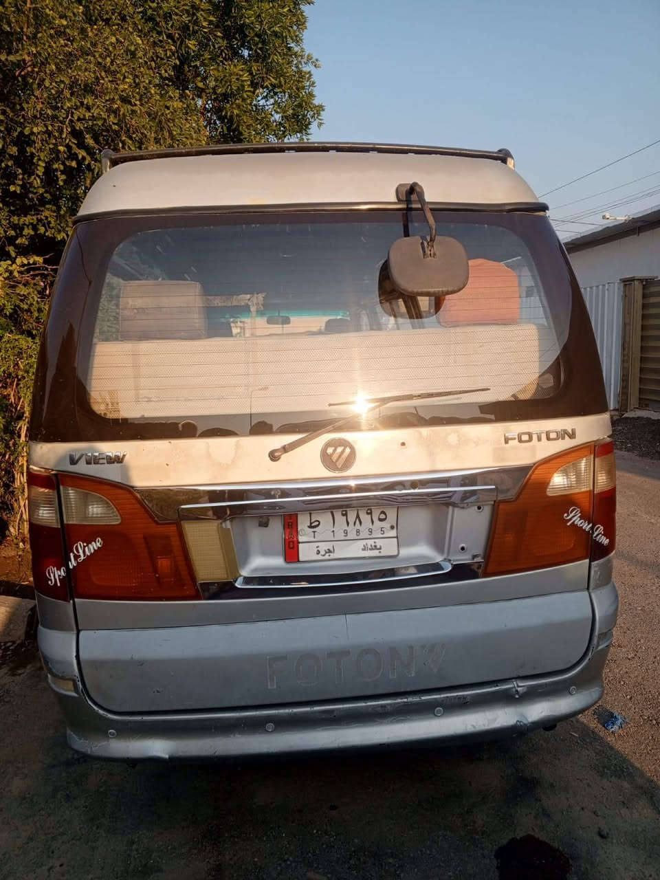 فتون 2014 مكفولة من الصبغ و الضربة مجرد طخات بسيطة السيارة خير من الله و ممتعوبه عله كد الخط  كلشي بيهه مكفول :
منضومة تبريد جديدة و ممتازة
محرك جديد مصارلة سنه مكفول من كلشي
كير مكفول
اكسل مكفول
صدر امامي خلفي بحالة جيدة 
تخم تاير جديد
كهربائيات مكفوله 
السعر 75 و بيهه مجال 
المكان بغداد ‏‪‏‪***********‬‏‬‏
