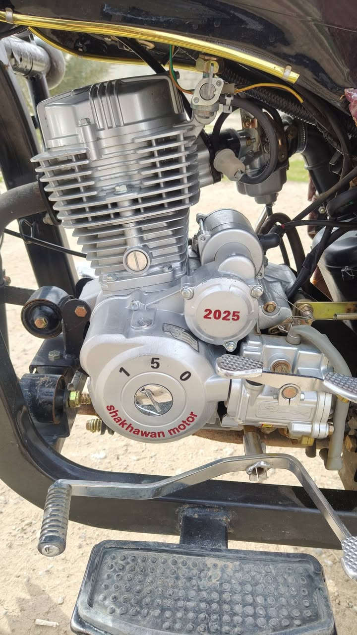 ستوته للبيع موديل 2025فول نضيفه
صفر وفحل أوراق كامله الشراي يتصل لا يراسلني خاص ما مفتوح *********** الشراي يتصل ✈️✈️
