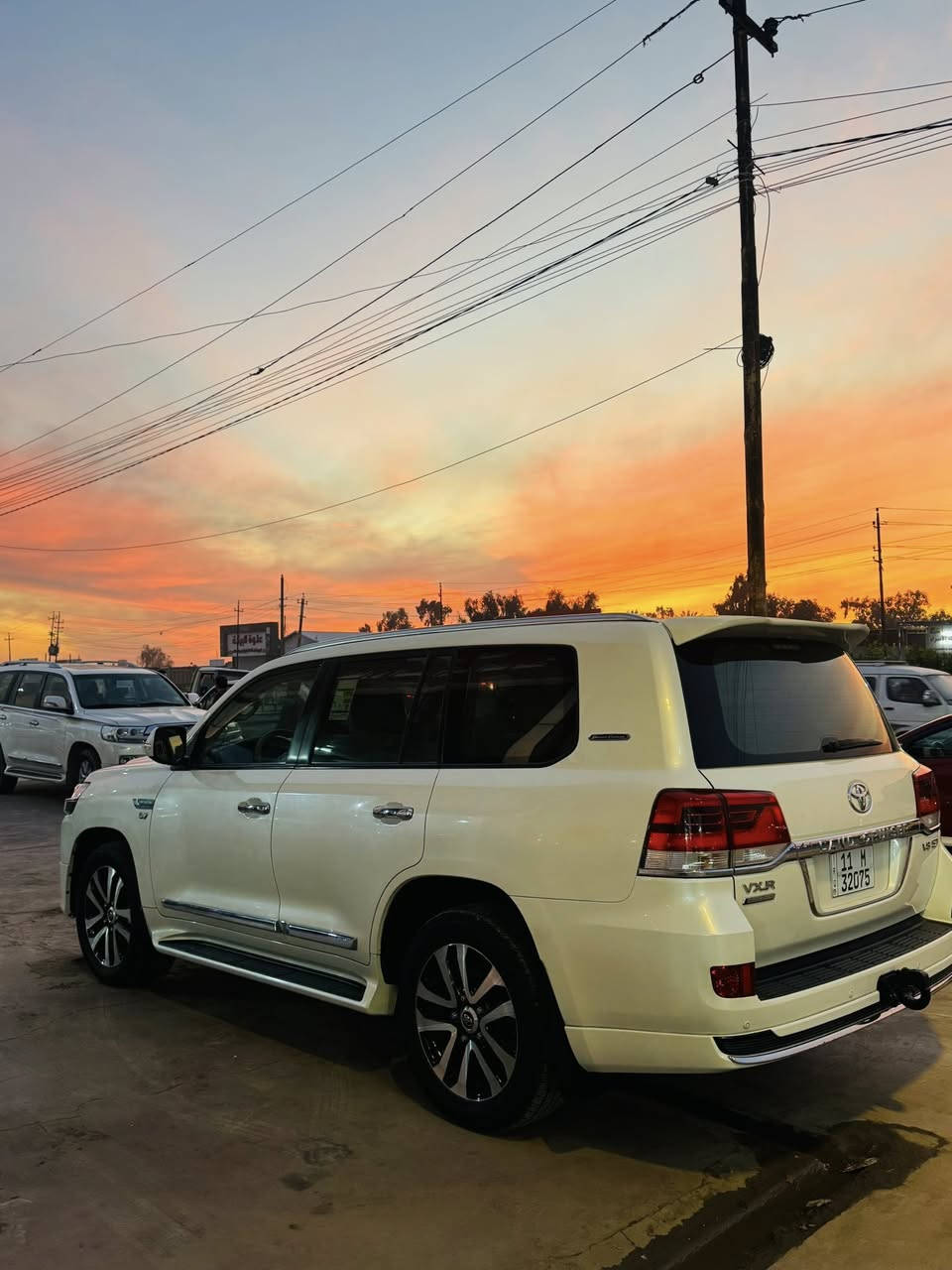 السلام عليكم للبيع لاندكروز 2019
كفاله عامه 
8سلندر 4600
رقم بغداد باسمي 
ماشيه 59 الف
مكان السياره بغداد تقاطع النهروان 
الاستفسار اكثر اتصل ع رقم 
***********
