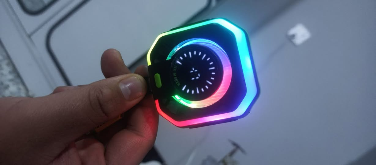 السلام عليكم
فريز شرك يصير ثلج 
قيم بما يرضي الله 
او مراوس بغراض ايراني


**إذا كنت صاحب هذا الإعلان وتريد حذفه لأي سبب، رجاءا أرسل رسالة إلى الدعم الفني**