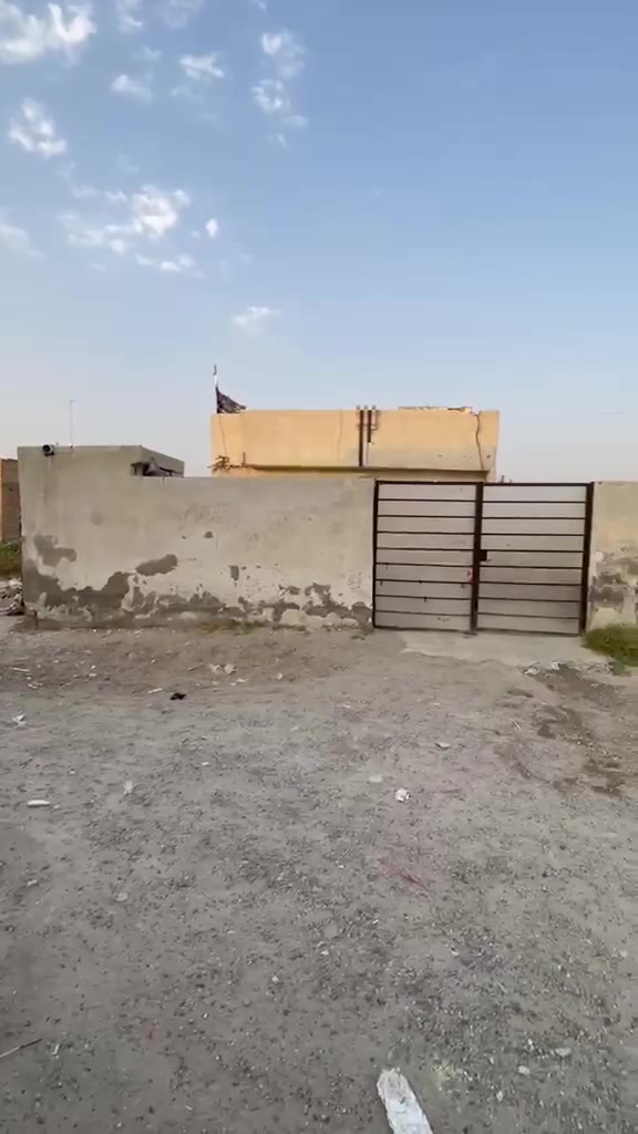 السلام عليكم دار للبيع تفاصيل داخل الفديو السعر٦٨ لاستفسارالاتصال على الرقم ***********اومراجعه مكتب حيدر ريسان.
