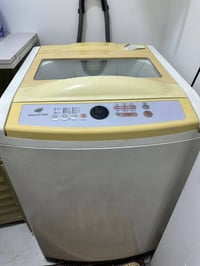 غسالة ١٠ كيلو • مكنسة كهربائية أصلية • بغداد