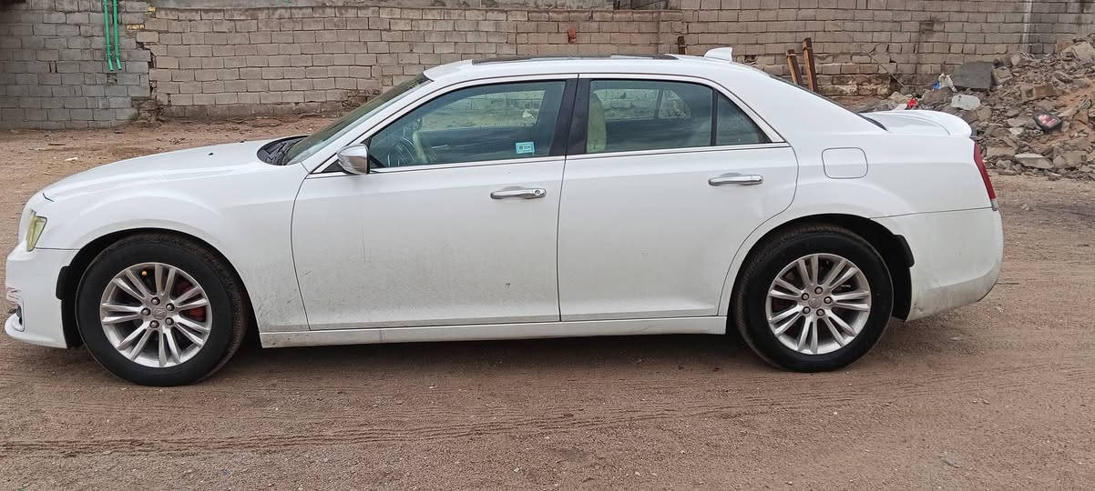 السلام وعليكم
أوباما 2016اصل كندي فئه C
ماشيه 143ميل حقيقي حادثه باب مبدل جه العبري مواصفات تبريد تتدفئه كشنات 
خزن برده خلفيه تشغيل عن بعد داخل بيجي وبعد بيه مواصفات C معروفه تبريد تدفئه خير من الله تايرات نوع نكسن كوري توه شادهن باتري توه شاده الأصلي حداديه جديده موبر الأصلي سنويه بسمي ثاني يوم تحويل تنتهي 2028 والسعر 190بيه مجال بسيط ***********
