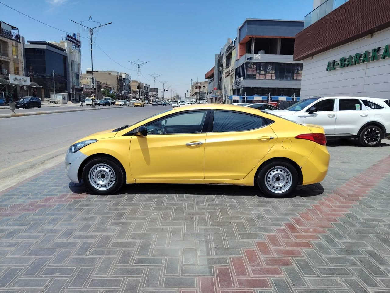 لنترا 2012 خليجي مكينه 1800سياره جهازه مكينه كير حداديه تخم تاير بيه ضربه بصيطه ب قفل جنطه سياره حلوه وخير توني مسوي إدامه كامله للسياره مكان سياره سماوه سعر 95وبيه مجال رقم صاحب سياره
***********
