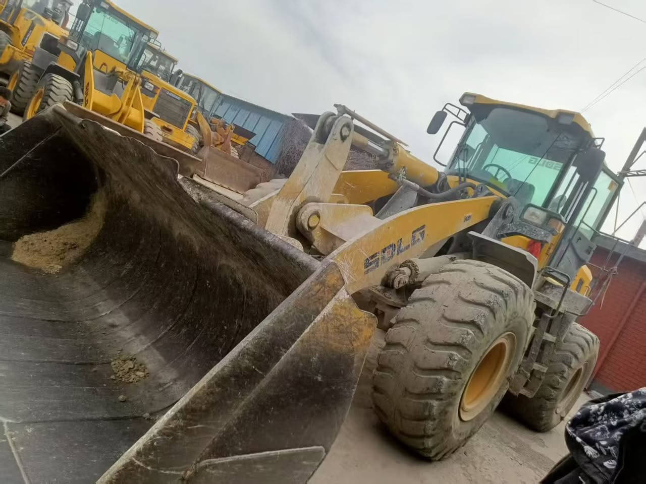 Sell SDLG956F loader.Work 3000 hours.


**إذا كنت صاحب هذا الإعلان وتريد حذفه لأي سبب، رجاءا أرسل رسالة إلى الدعم الفني**