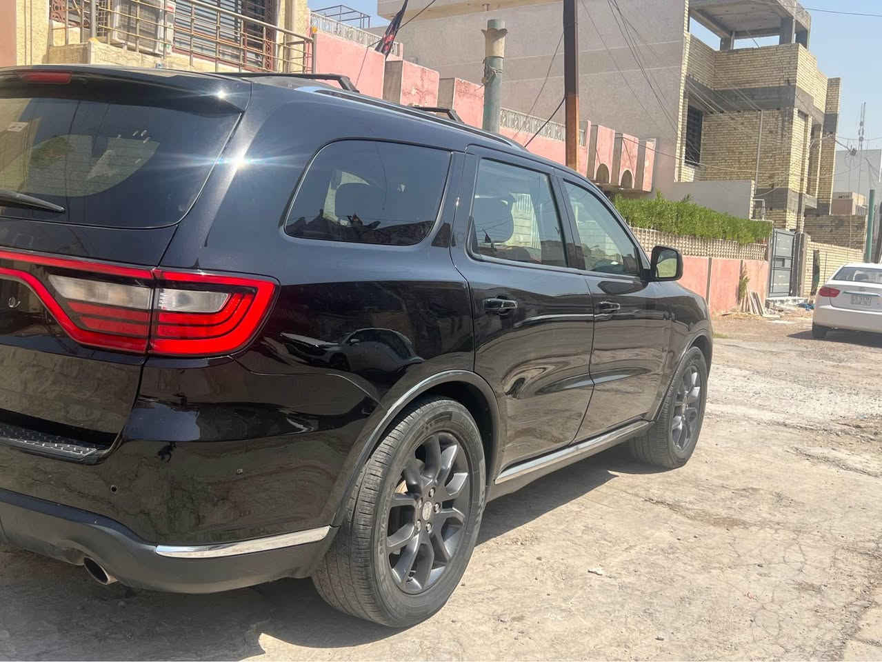 دورنكو موديل 2019 بوليسي موصفات 
شاشة 
كامرة 
كشنات كهرباء 
حساسات امامي خلفي 
مانع نزلاق 
تحكمات ستيرن 
شاشة تجتل 
محرك 8 سلندر 5700 سبعة راكب تلاث قطع تبريد الحادث جملغ وبنيد رايدهة 185 وبيهة مجال الطيبين واي ستفسار نتصال علة هذة رقم *********** مكلف بل نشر بغداد, العراق
