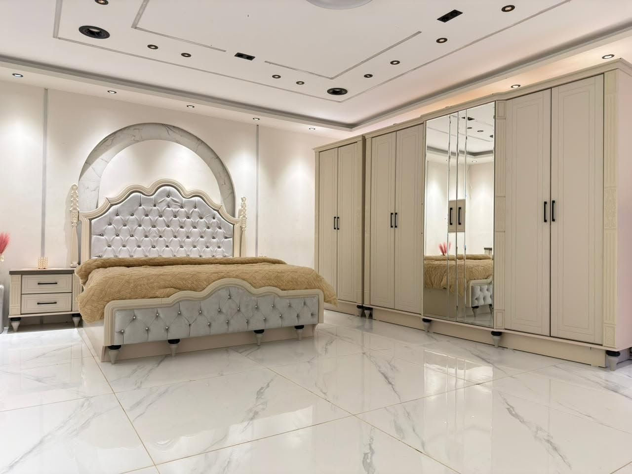 *تم وصول موديل صحره كانتريMdf  صبغ حراري تركي معمل دافنس الاصلي 

*9 قطع*  
    
قياسات ضخمة 
كنتور وملحق 370سم 
ارتفاع 230سم 
برغي وجوي حديد وضهر بلوك 

✅  ارتفاع السرير 175سم 
 السرير مخزن 
✅ عرض الميز تواليت 150سم 
✅ المصنع الأصلي
✅ سجه ثلاثيه 
  رفوف اضافيه داخل الكنتور 
  مجرات اضافيه داخل الكنتور 

السعر مليونين و300  الف


**إذا كنت صاحب هذا الإعلان وتريد حذفه لأي سبب، رجاءا أرسل رسالة إلى الدعم الفني**