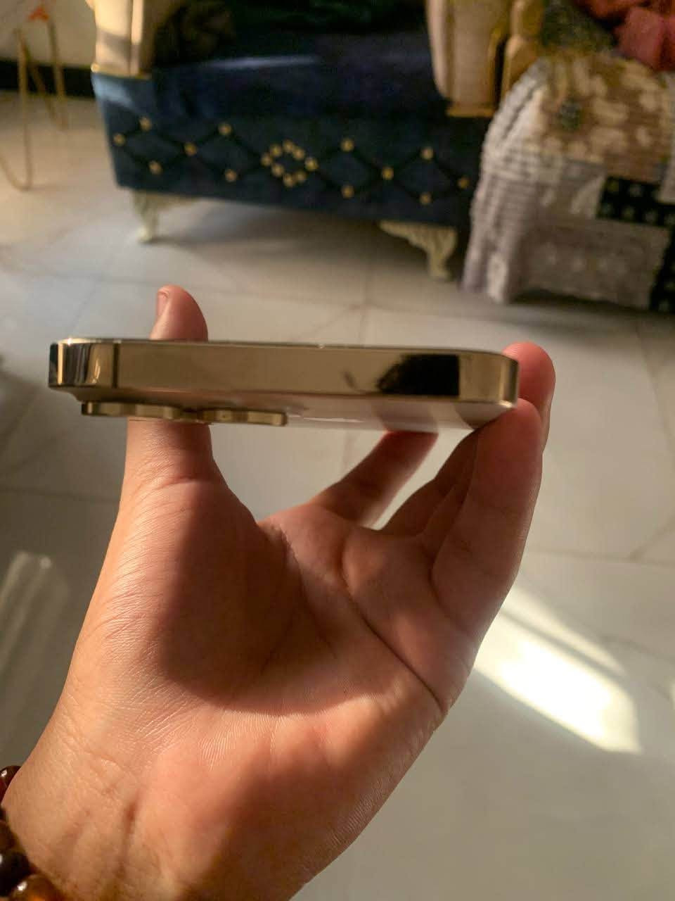 سلام عليكم ايفون 13 برو ماكس للبيع ذاكره 256 بطاريه85 نضافه الجهاز 100‎%‎ كامل ملحقاته سعر 725 وبي مجال بسيط مكان بغداد الزعفرانيه هاتف ***********
