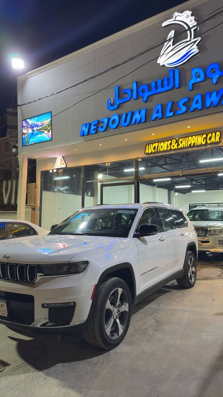 متوفر داخل صالة عرض شركة ( نجوم السواحل ) ✅
جيب كراند شيروكي L لمتد فول الفول للأخير ( گلين تايتل ) 
 صور أمريكا داخل المنشور بدون حادث ✅
1-بصمه تشغيل + تشغيل عن بعد + بصمه ابواب 
2-سلايد رؤف ( بانورما ) 
3-داخل جلد أوف وايت 
4-مقعد خزن ميموري 
5-المقاعد الأمامي كهرباء
6-تدفئة مقاعد امامي 
7-حساسات
8-فول رادرات 360 درجه
9-كامرا خلفيه دواره 
10-كشنات خلفي منفصل VIP 
وباقي المواصفات المعروفه 
معروضه 380 بيه مجال بسيط 
للأستفسار زورونا الى موقع الشركة 
بابل-حي الطياره - قرب شركة آسياسيل 
او الأتصال ع الارقام التاليه 
*********** / محمد الحميري 
*********** / علي الجبوري
