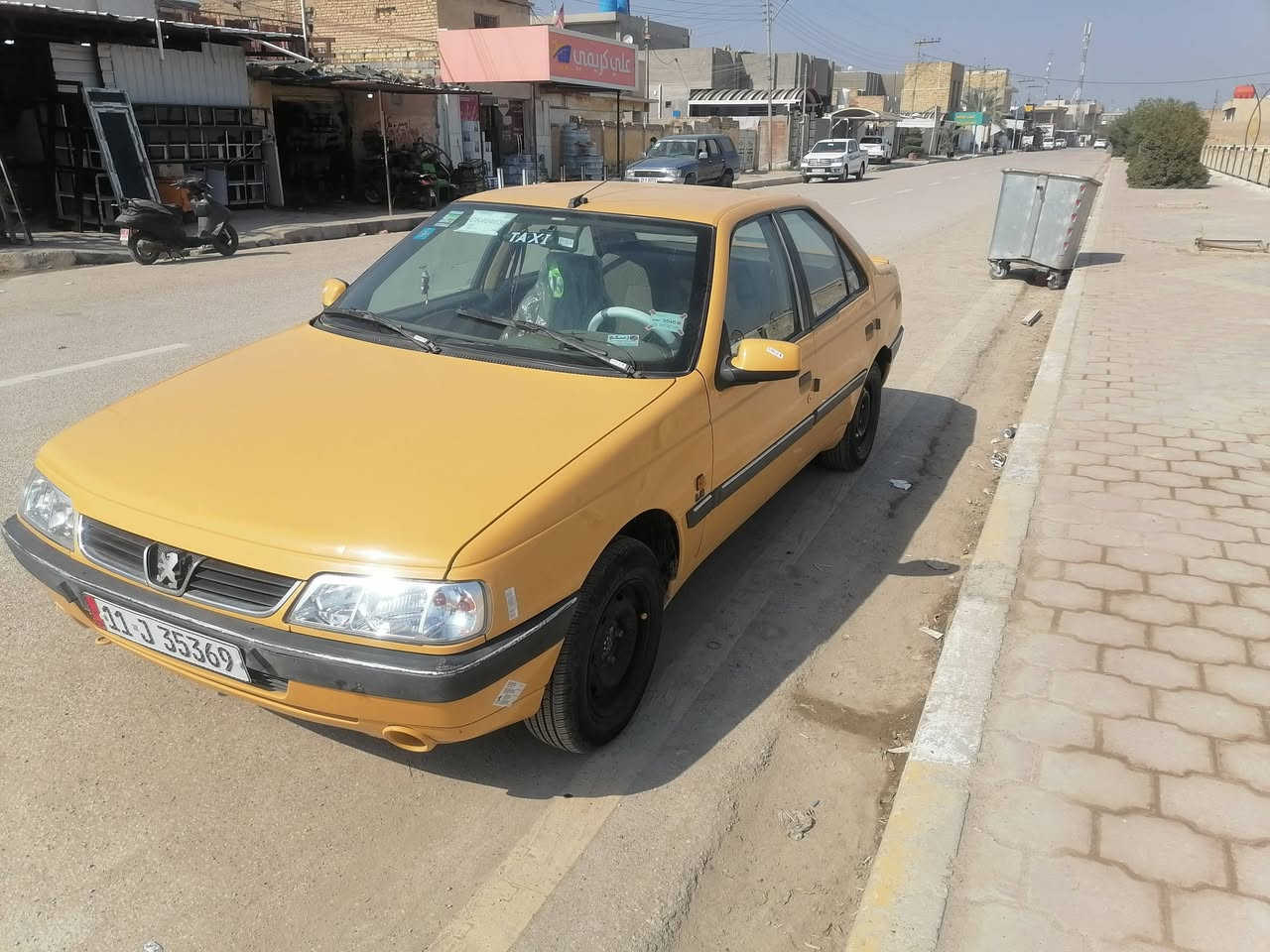 بيجو 405 موديل 15 
كفالة عامة 
مبدل كير ومكينة 
وتخم تاير 
جاهزه من كل النواحي 
مداور ثاني يوم 
للاستفسار الاتصال على الرقم 
***********
مكان السياره واسط الموفقيه 

ملاحظة 
مكلف بلنشر
