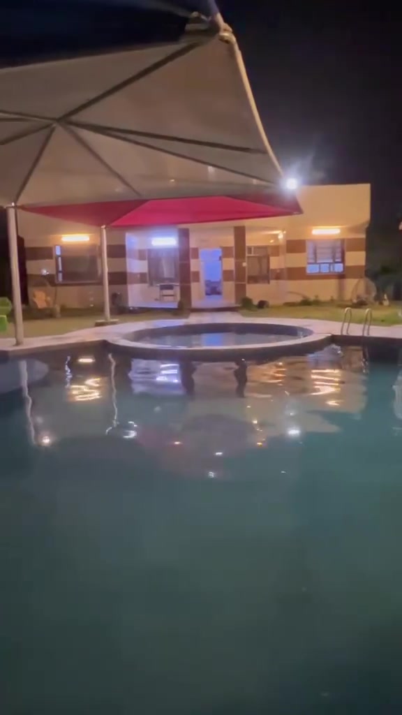 مزرعة لحن الترفيهية ✨🌴
بستان فواكه 
حديقه كبيره 
منضده فيشه طائره 
باربكيو للشواء 
العاب اطفال 
مسبحين واحد للاطفال وثاني كبير العمق مترين والقياس 23متر 
غرفتين وصحيات ومطبخ وصاله 
الموقع صلاح الدين قضاء بلد شارع الامام
للحجز والاستفسار ***********
