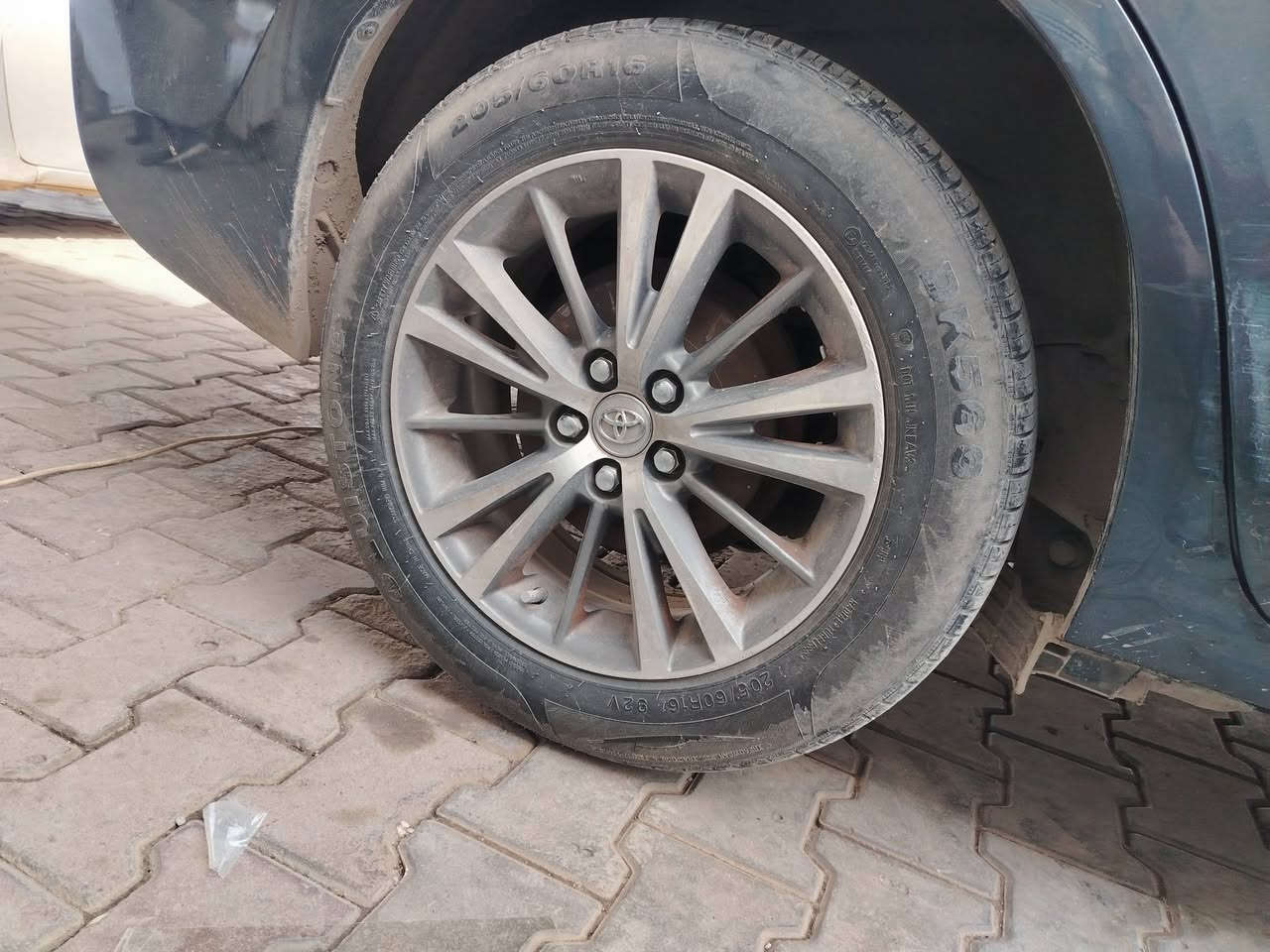 السلام عليكم عندي هايل ويل مال كورلا محسن حجم ١٦ بلادي شرط لا عوج ولا بي شي الريد يخابر يدلل ***********
