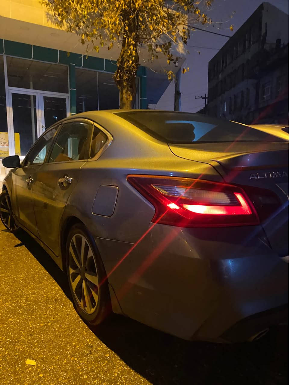 nissan altima 2017 SR
...﷽ 
بۆ فرۆشتن 💎🇯🇵للبیع
نیسان ئاڵتیما بۆ فرۆشتن
ڕەنگ نەوتی  
 ڕەسمی حادیسەکەی دانراوە
گێڕ و مەکینەی بەشەرت تەبرید سارد و گەرم بەشەرت
تەقەو ڕەقەی بەشەرت 
سەیارەکە ماڵی دۆستە
هەموو گیانی لەسەر دەقی شەریکە ماوەتەوە 
یەکدەرگای سایەقی بۆیاخەبێ ناو بەس پەمپە
لەگەل پەلەیە pdr
کاڵبونەوەی نیە 
مواصەفات:
سوکان ڤۆلیۆم
تەحدید سرعە 
شەغال
٧گێڕ
سێ مۆد گێڕ 
ئۆتۆماتیک،عادی،شەفت
شاشە گەورە
بلوتوس 
کارپلەی 
کوشن کارەبا 
کوشن جلد 
کوشن خەت شین
هایدرۆلیکی گێڕی تازەیە
ڕۆنی مەکینەی تازەیە
تەحویل و غەرامەی بەشەرت
ڕەقەم و سەنەوی تا 2029 تازەیە 
سەیارەکە لە سلێمانیە 
مشتەریت تێل بکە لەخزمەتام
*********** 
*********** السليمانية, العراق
