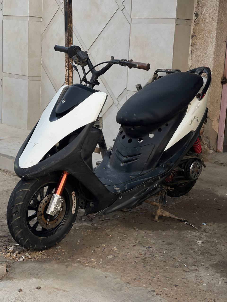 دراجه ماكس للبيع دراجه شوف عينك  مكان السده الهندي *********** رقمي للتوصل
